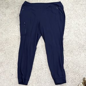 Jaanuu scrub pants